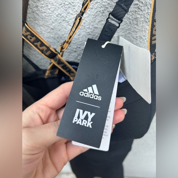 ❌SOLD❌NWT Adidas x Ivy Park Knit Catsuit Black Size L - Picture 10 of 12